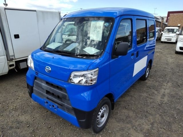 10969 Daihatsu Hijet van S331V 2019 г. (LUM Tokyo Nyusatsu)